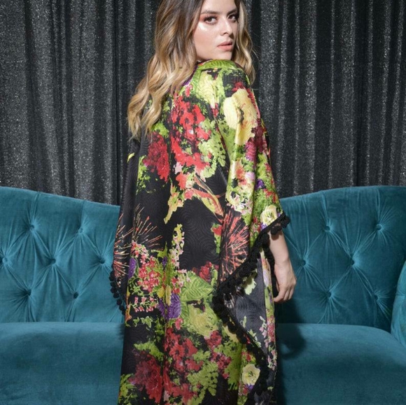 Ellectives Black silk kaftan dress, Plus size resort wear, Floral tunic gown - Picture 1 of 6